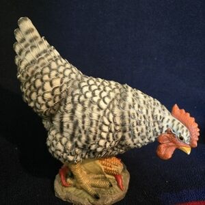 Dominique Chicken/Hen Figurine